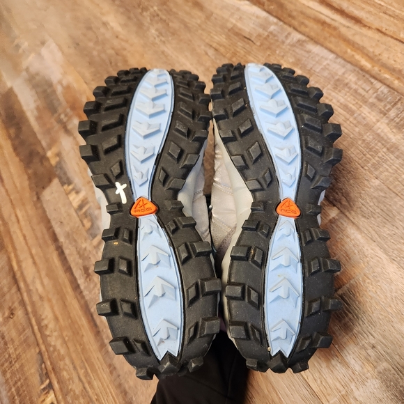 Vintage Nike Air ACG (All Conditions Gear) Sneakers - Picture 4 of 9